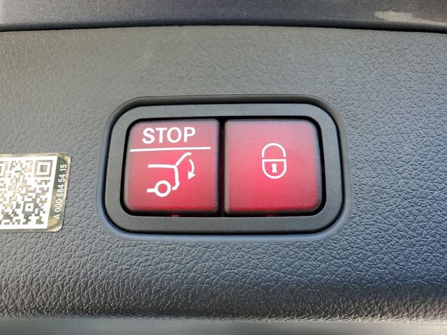 Used 2023 Mercedes-Benz GLC 300 4MATIC image 8