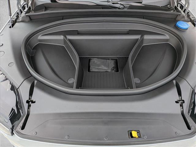 New 2025 Volvo EX90 Plus w/ Protection Package Premier image 19