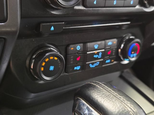 Used 2016 Ford F150 XLT w/ Equipment Group 302A Luxury AWD/4WD image 21