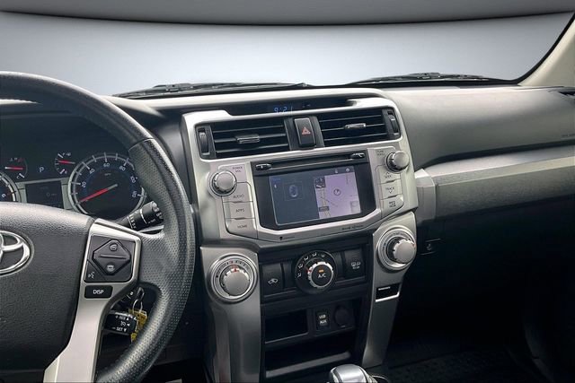 Used 2017 Toyota 4Runner SR5 Premium AWD/4WD image 9