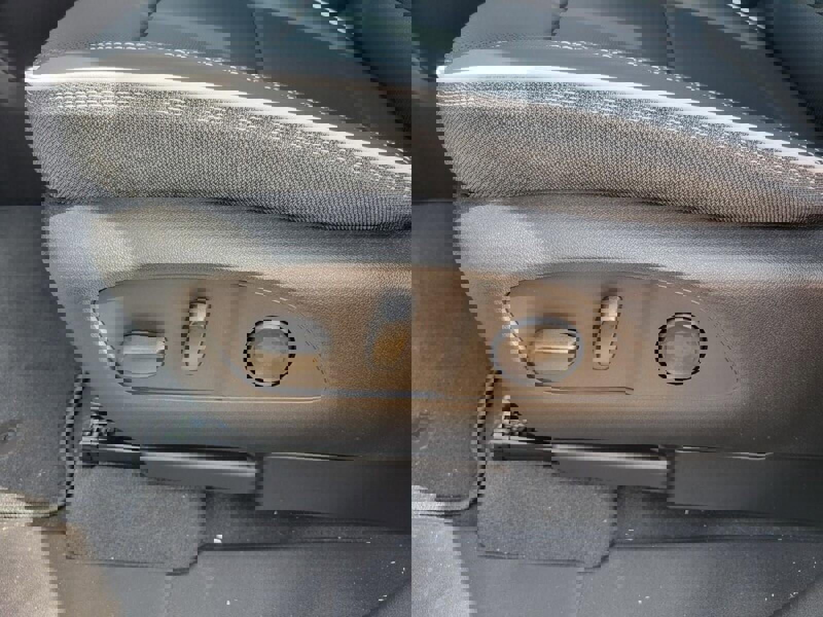 New 2026 GMC Sierra EV Elevation image 23