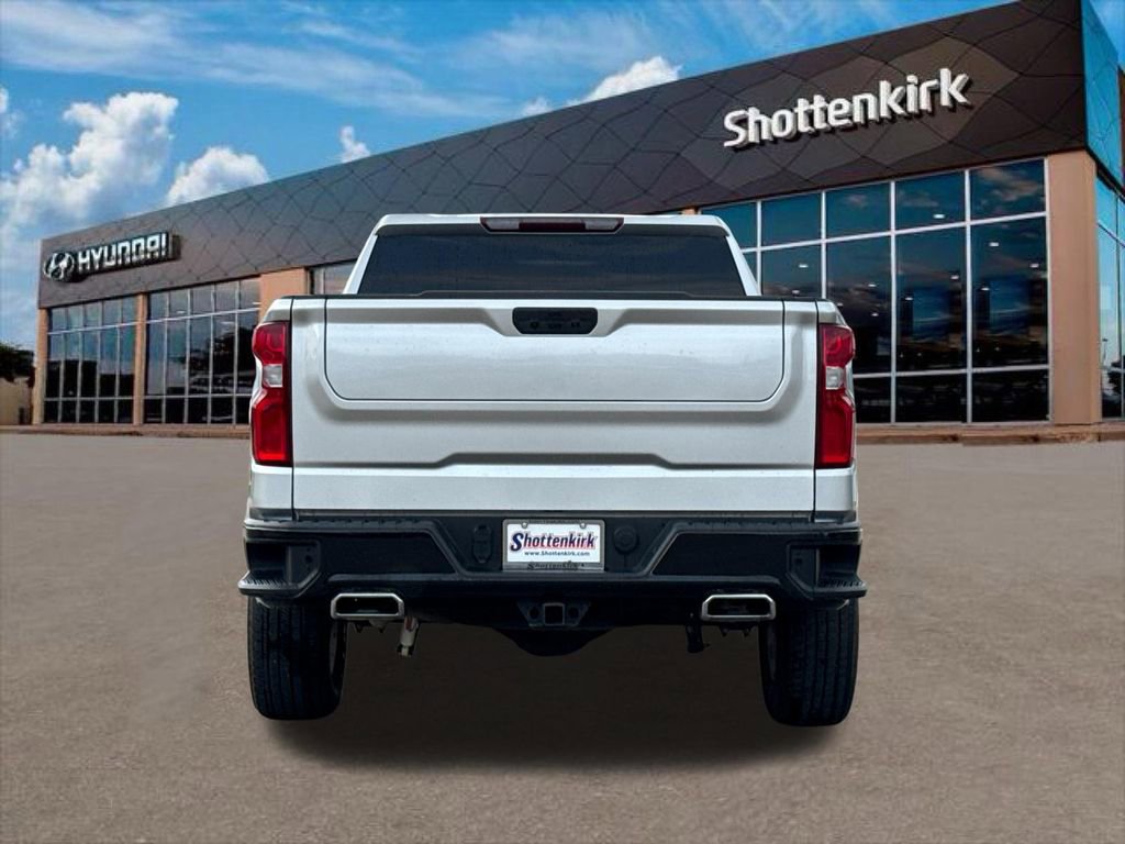 Used 2021 Chevrolet Silverado 1500 Custom Trail Boss AWD/4WD image 8
