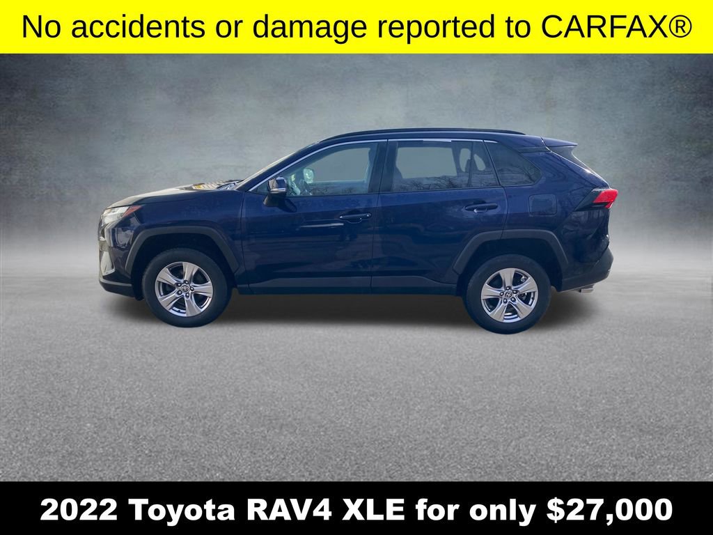 Used 2022 Toyota RAV4 XLE image 2
