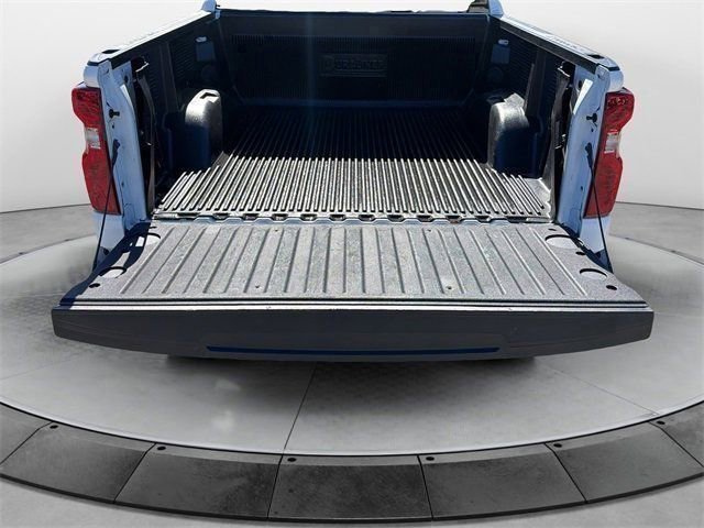 Used 2025 Chevrolet Silverado 1500 LT image 21