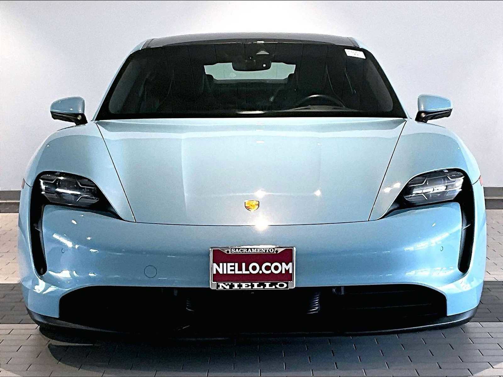 Used 2023 Porsche Taycan 4S image 13