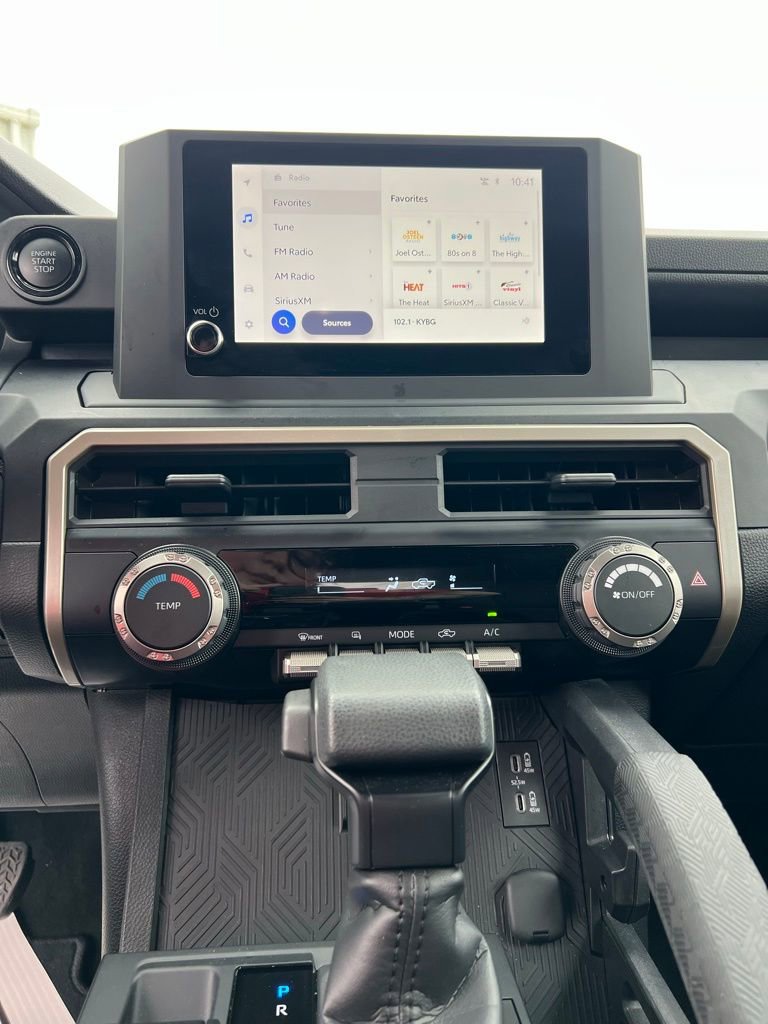 Used 2025 Toyota Tacoma SR image 12