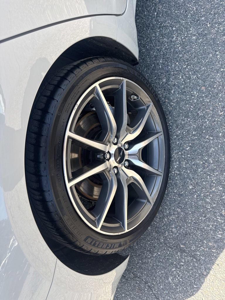 Used 2025 Genesis G70 2.5T AWD/4WD image 9