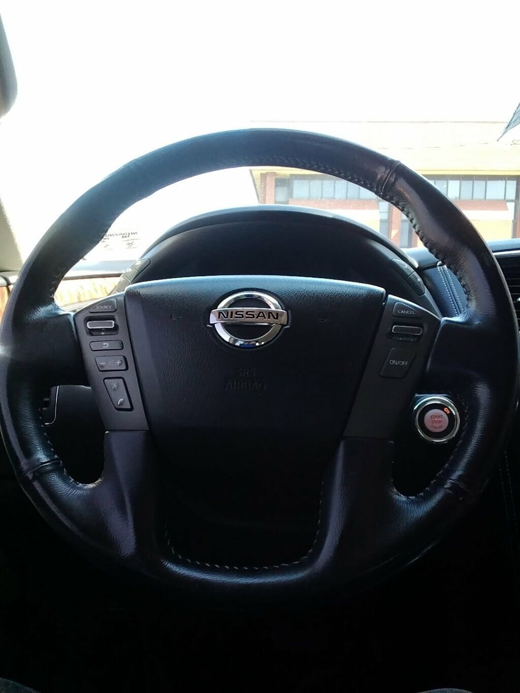 Used 2018 Nissan Armada SL image 18