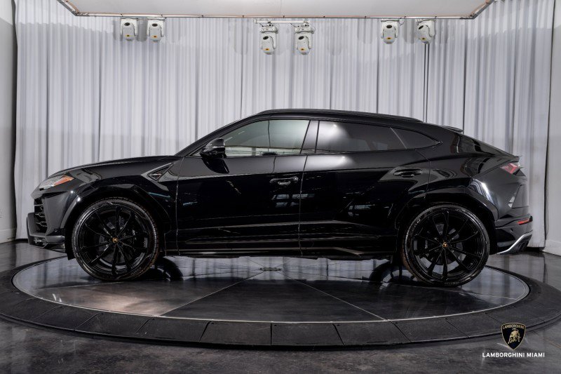 Used 2019 Lamborghini Urus image 7