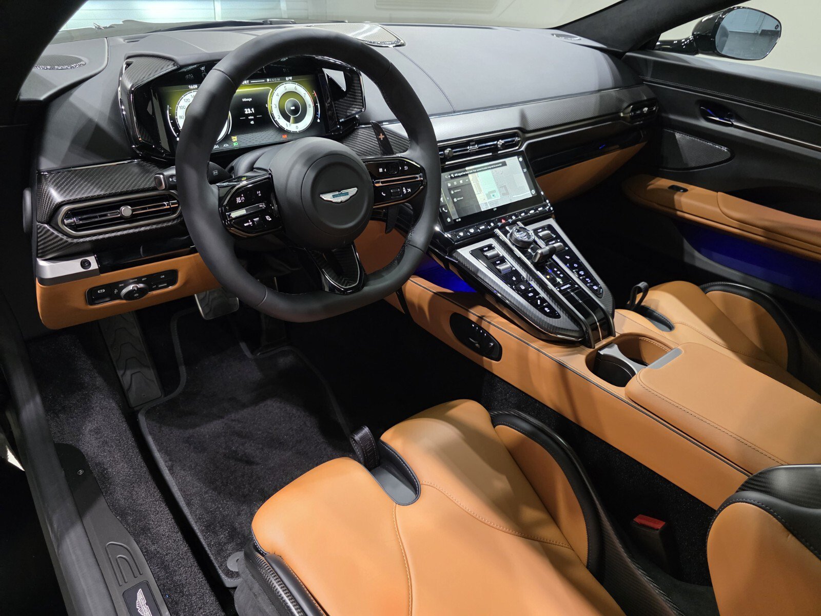 New 2026 Aston Martin V8 Vantage S RWD image 3