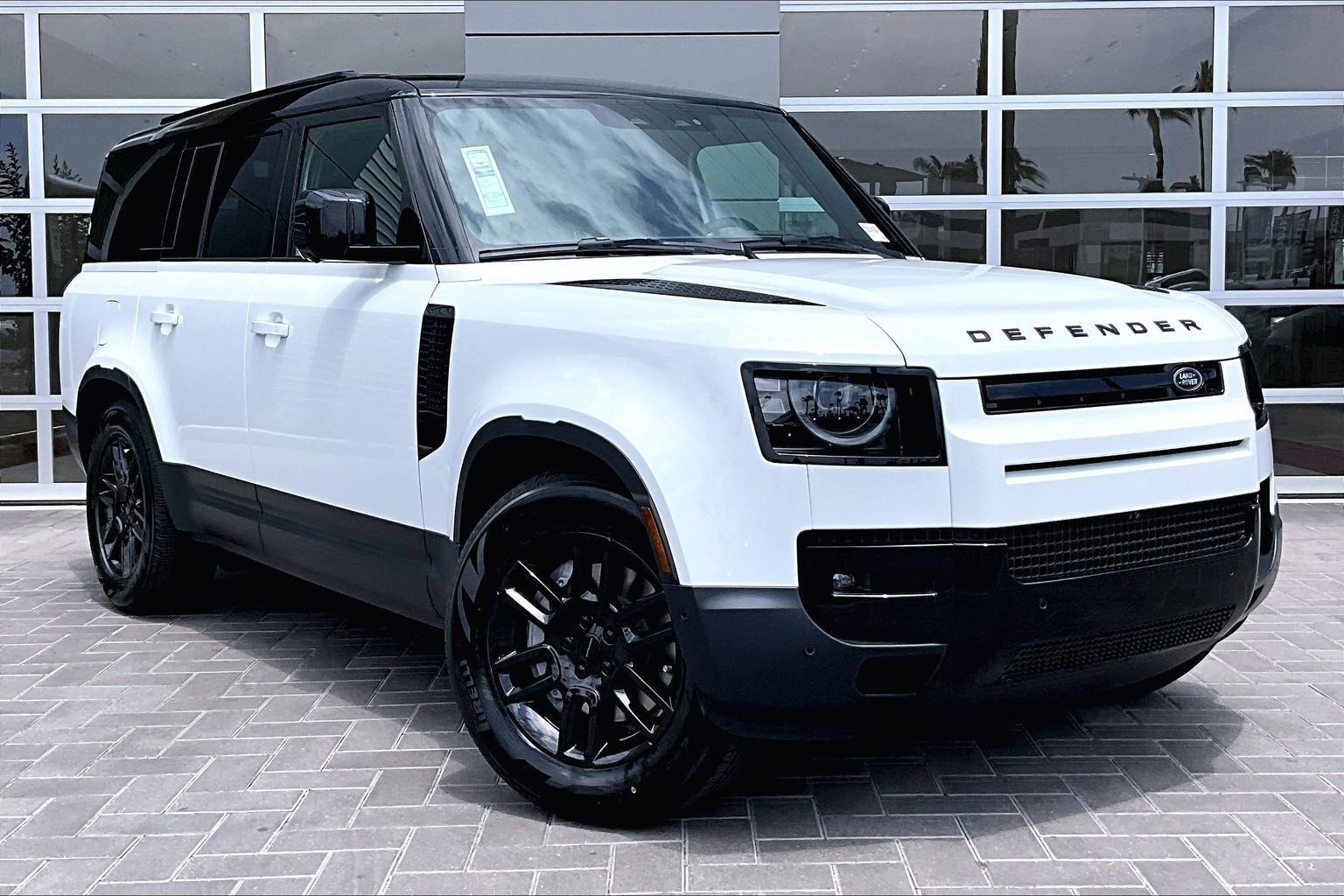 New 2026 Land Rover Defender 130 S AWD/4WD image 2