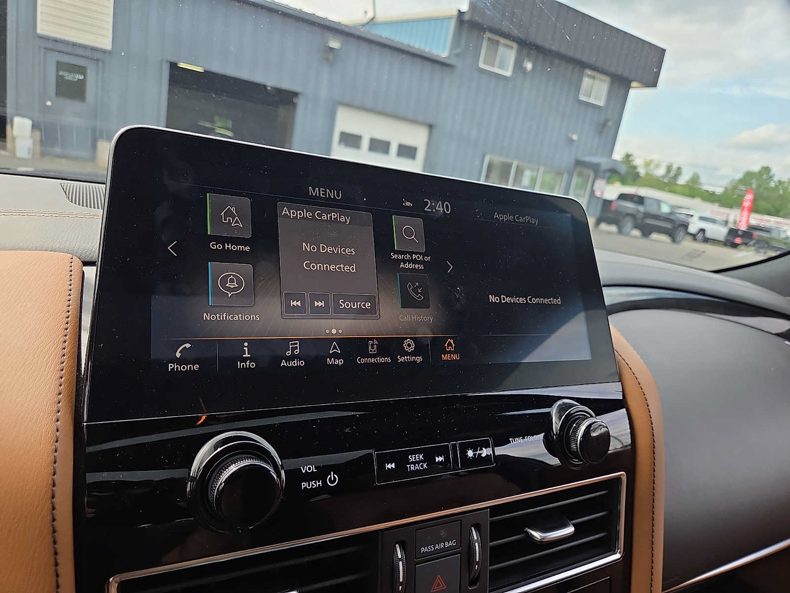 Used 2024 INFINITI QX80 Sensory AWD/4WD image 18