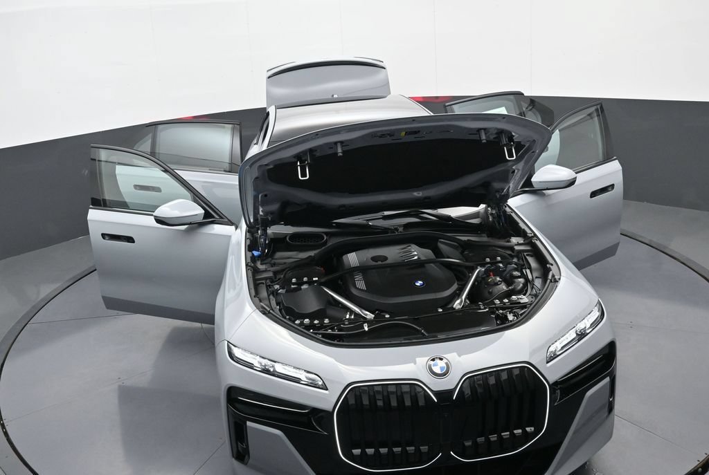 New 2026 BMW 740i xDrive w/ Executive Package AWD/4WD image 42
