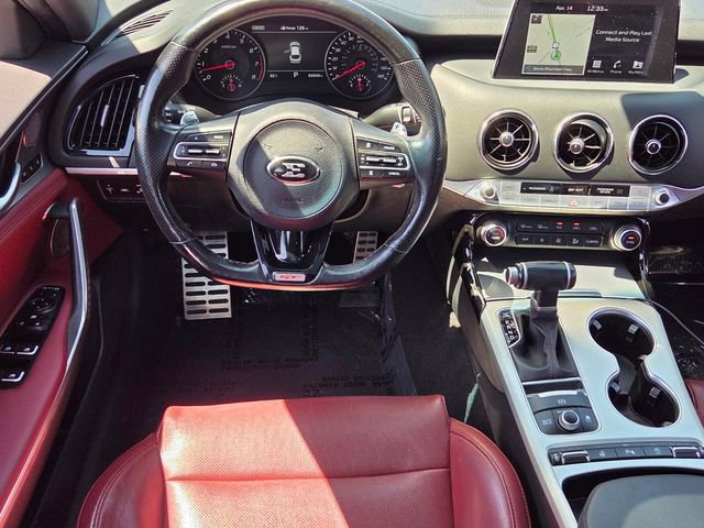 Used 2019 Kia Stinger GT1 AWD/4WD image 13