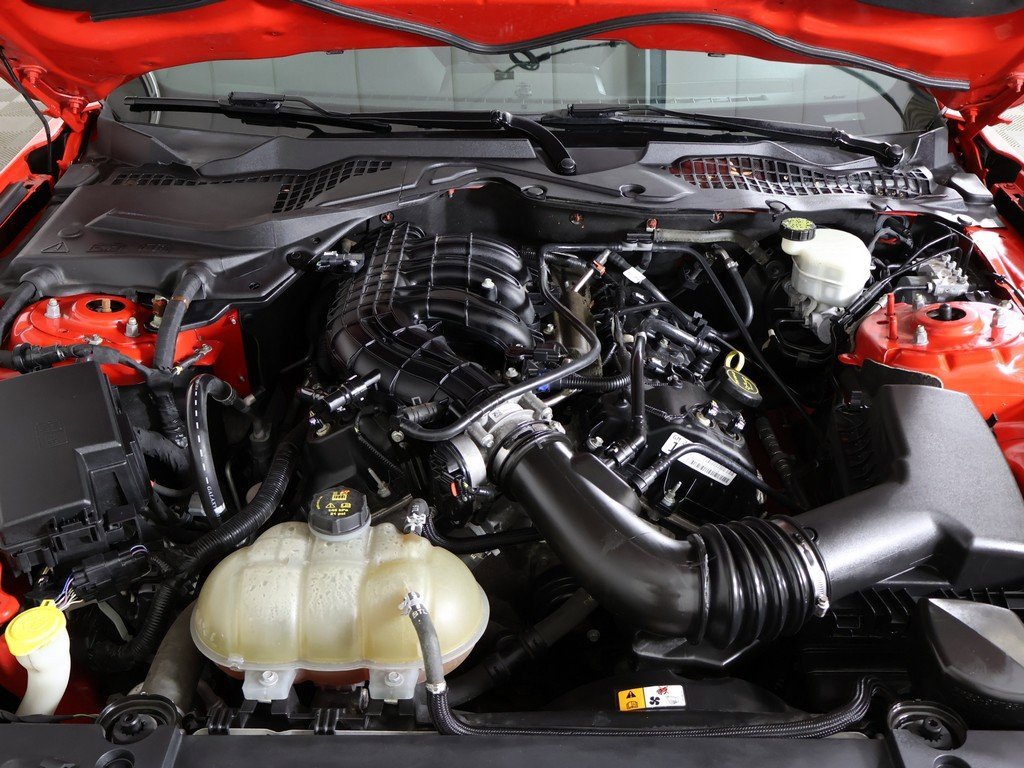 Used 2017 Ford Mustang Coupe image 17