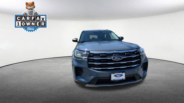 Used 2026 Ford Explorer Active AWD/4WD image 3