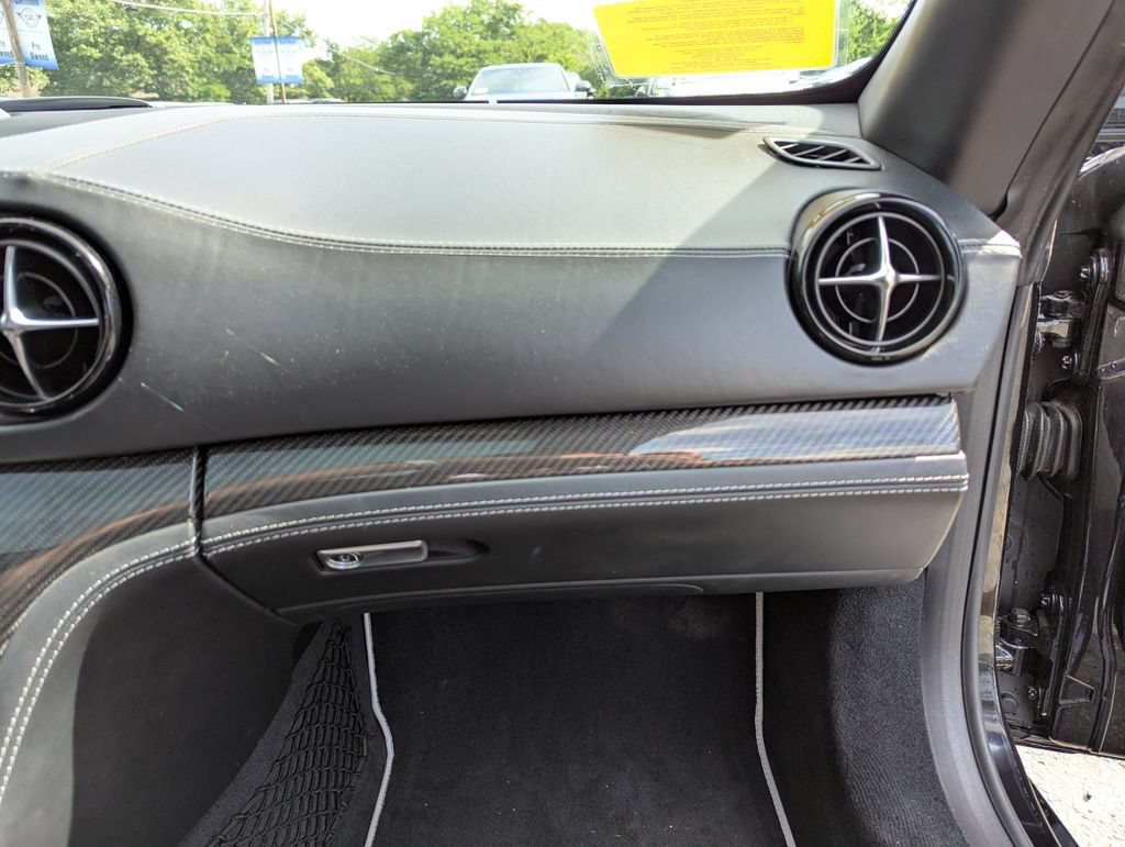 Used 2016 Mercedes-Benz SL 63 AMG image 39