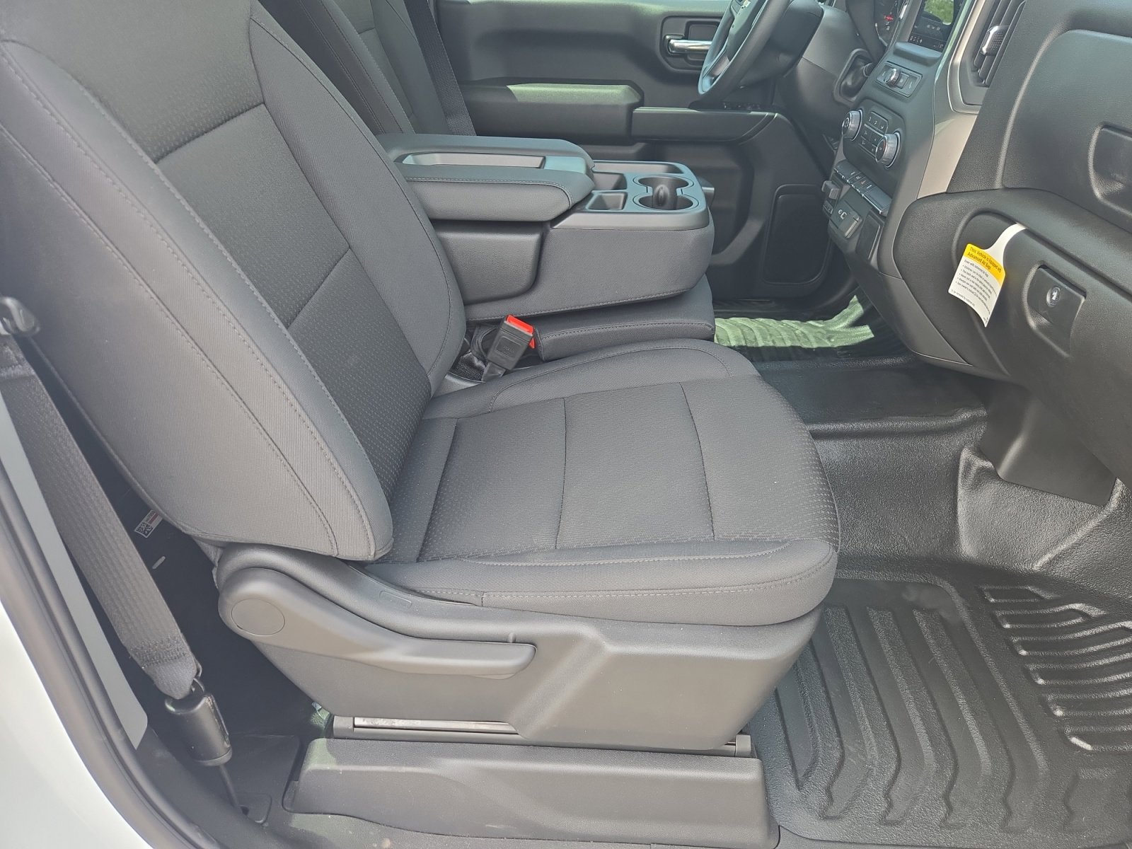 Used 2025 Chevrolet Silverado 2500 W/T w/ WT Convenience Package image 18