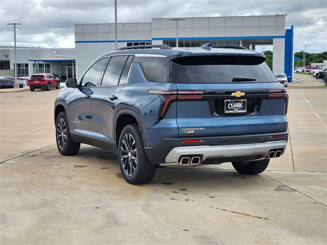 New 2025 Chevrolet Traverse LT w/ Enhanced Driving Package image 5