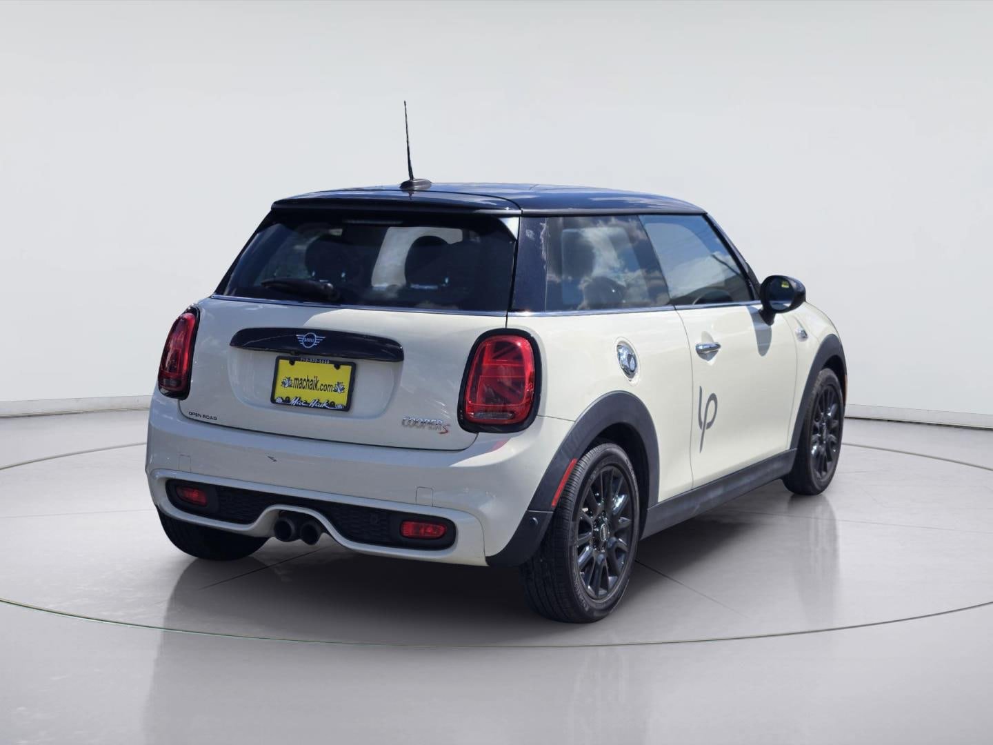 Used 2019 MINI Cooper S FWD image 8