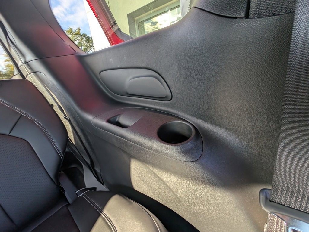 New 2026 Chrysler Pacifica Select image 39