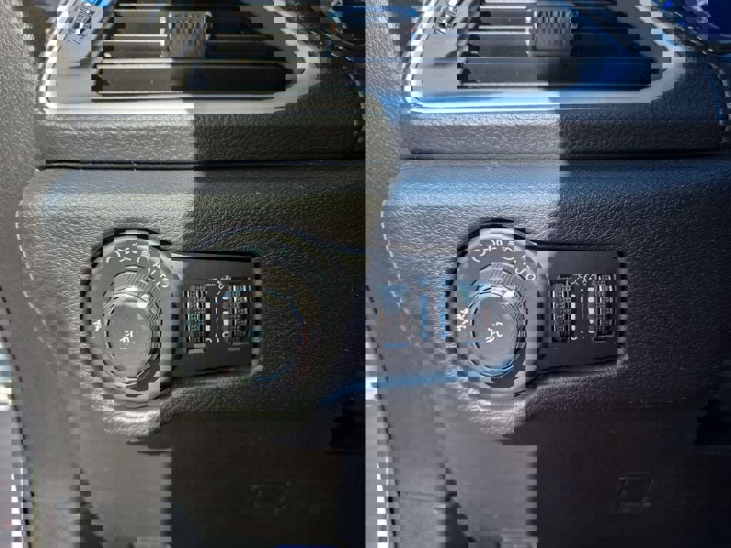 New 2026 Chrysler Pacifica Select image 27