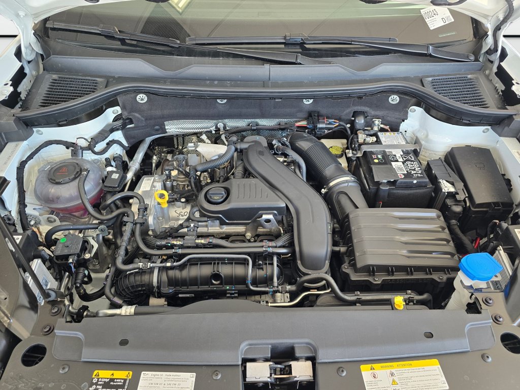 New 2026 Volkswagen Taos SEL AWD/4WD image 12
