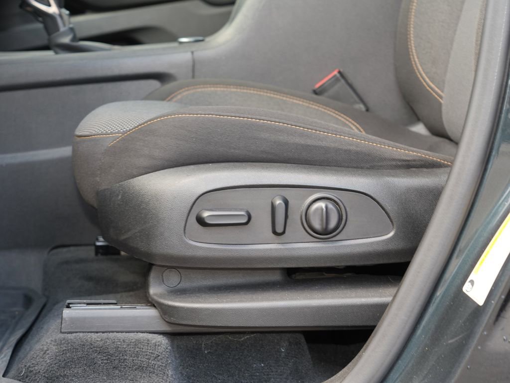Used 2021 Chevrolet Traverse LT w/ LPO, Floor Liner Package AWD/4WD image 15