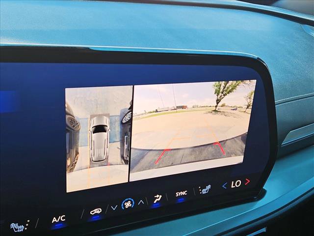 Certified 2024 Chevrolet Traverse LT AWD/4WD image 14