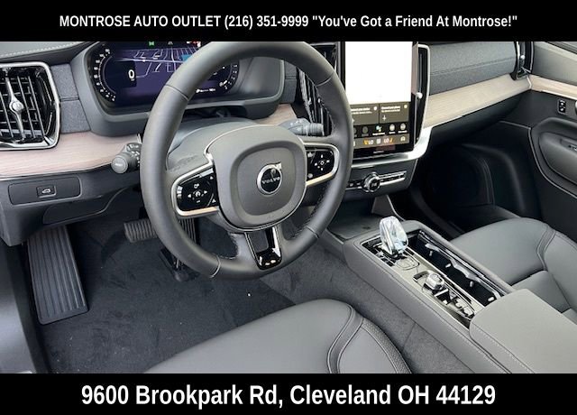 New 2025 Volvo XC90 B6 Plus image 12