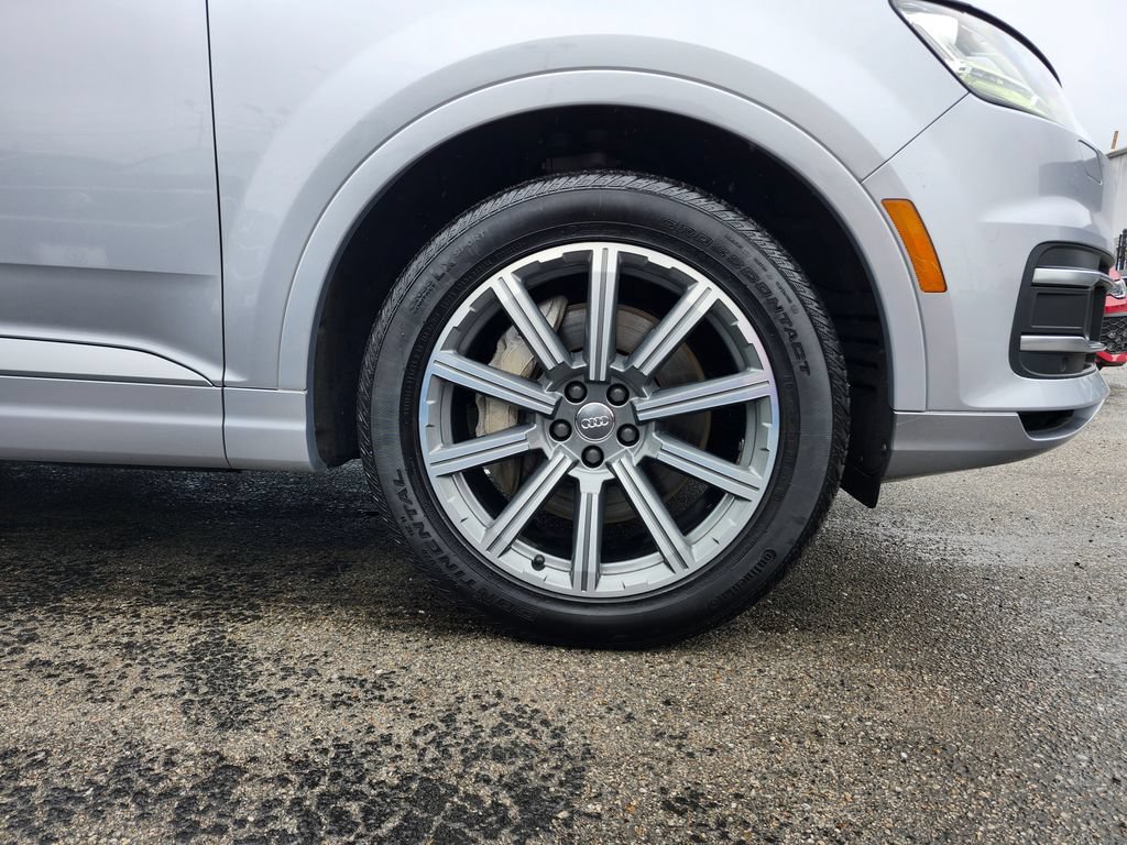 Used 2018 Audi Q7 3.0T Premium Plus w/ Premium Plus Package AWD/4WD image 13