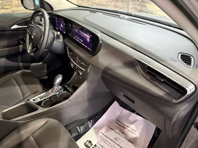 Used 2025 Buick Encore GX Preferred image 3