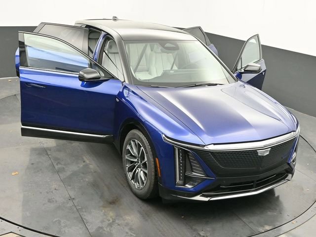 New 2025 Cadillac Lyriq Sport image 52