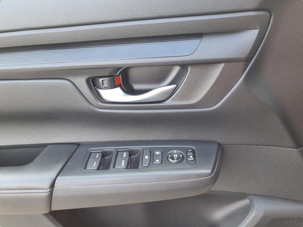 Used 2025 Honda CR-V EX image 17