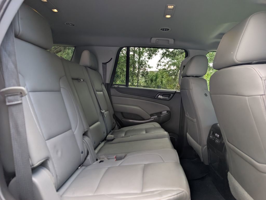 Used 2019 Chevrolet Tahoe LT w/ Luxury Package AWD/4WD image 15