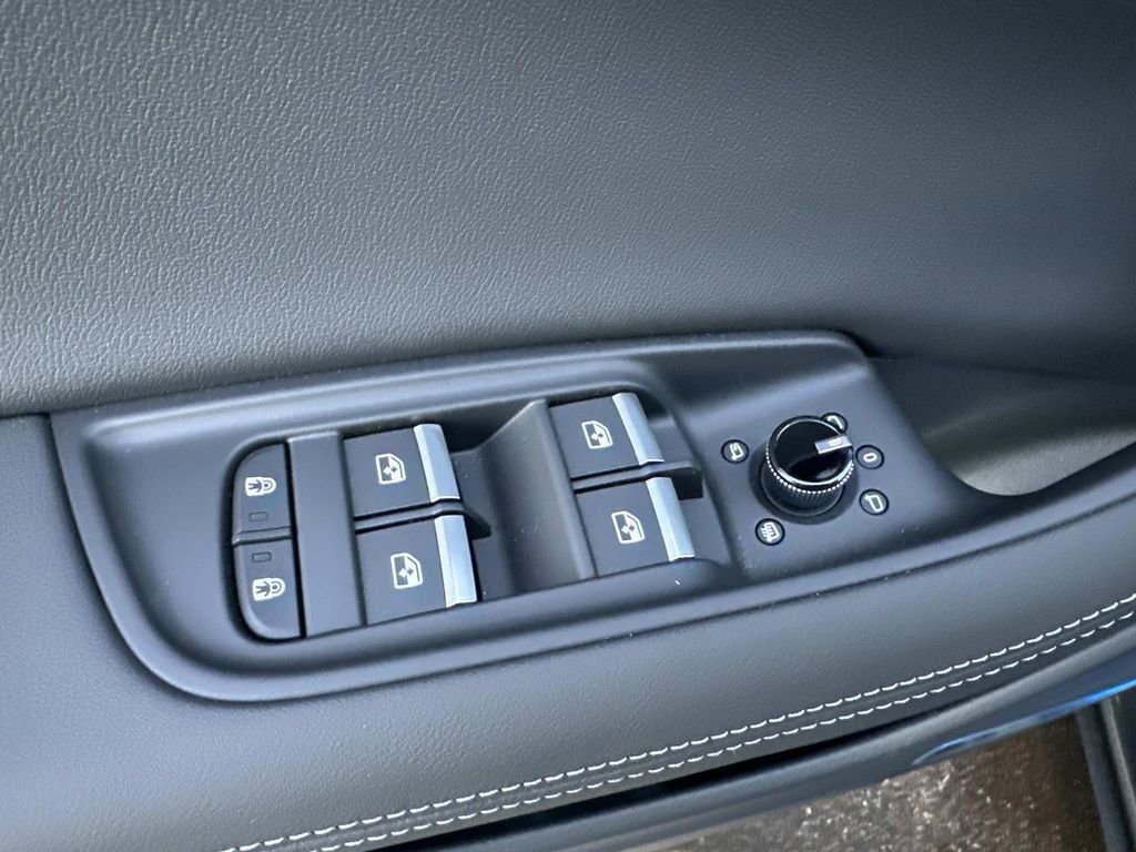 New 2026 Audi Q8 Premium Plus image 13