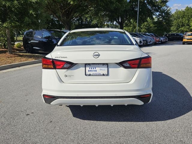 Used 2025 Nissan Altima 2.5 S FWD image 7