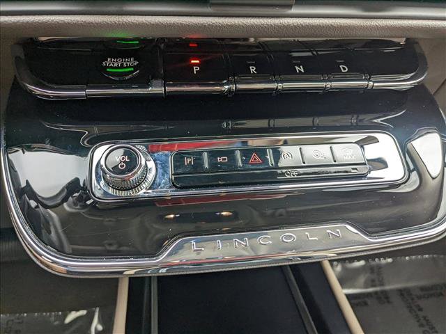 New 2024 Lincoln Corsair Reserve w/ Equipment Group 201A image 12