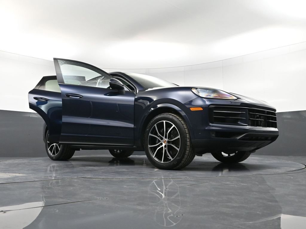 New 2026 Porsche Cayenne Coupe image 38