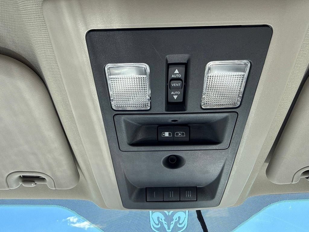 Used 2010 Dodge Ram 2500 Truck Laramie w/ Protection Group AWD/4WD image 35