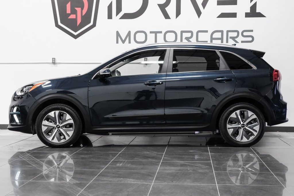 Used 2022 Kia Niro EX image 12