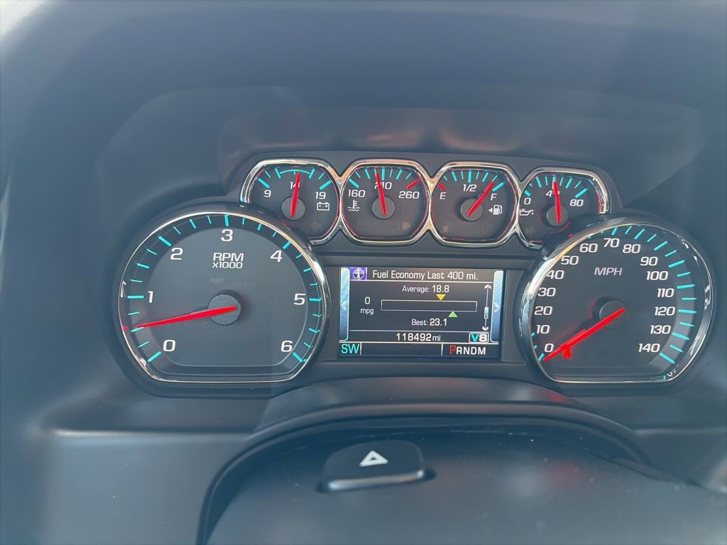 Used 2016 Chevrolet Suburban LS RWD image 20