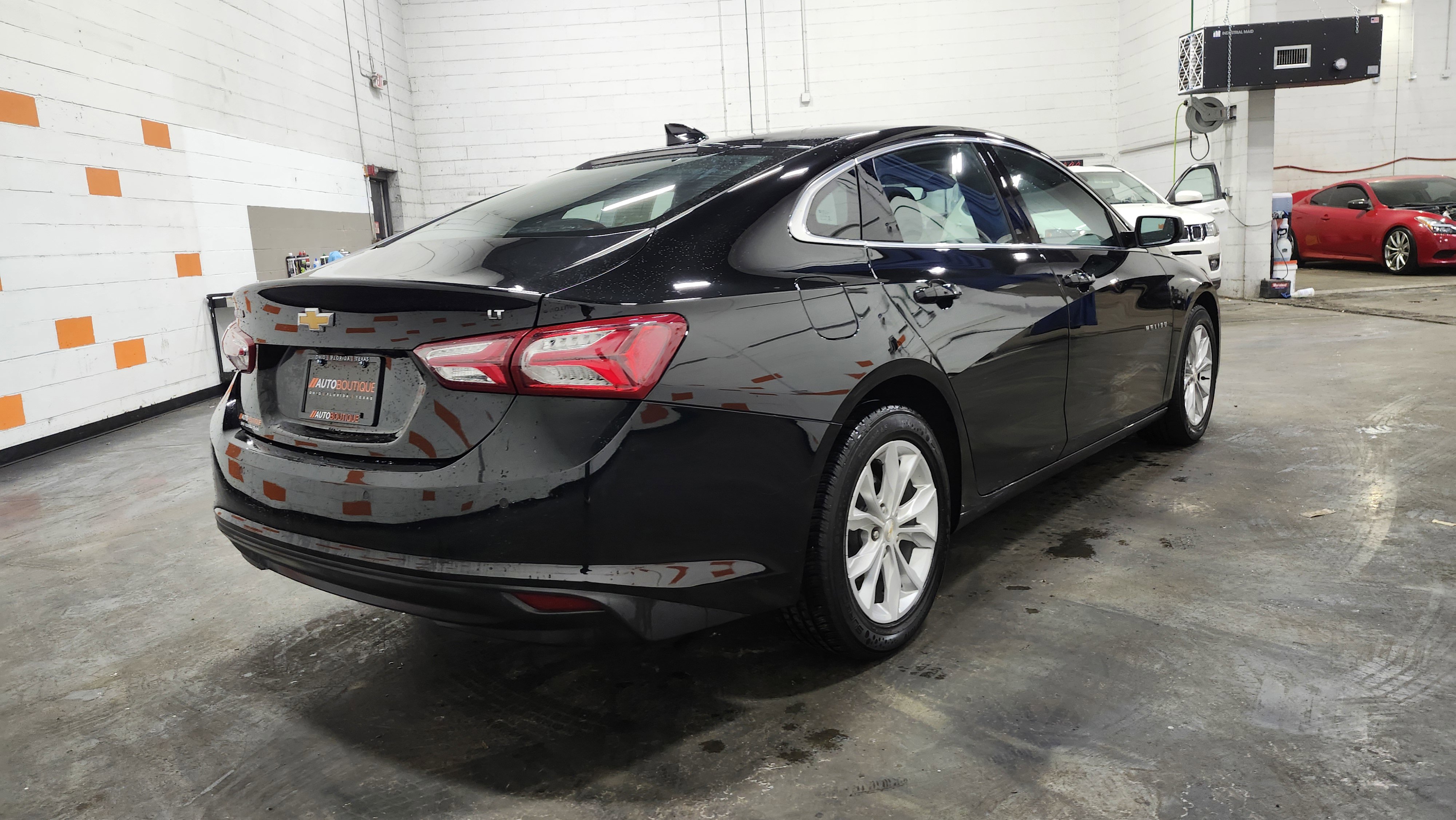 Used 2022 Chevrolet Malibu LT image 16