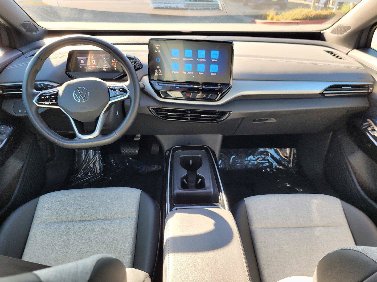 Certified 2023 Volkswagen ID.4 Pro AWD/4WD image 17