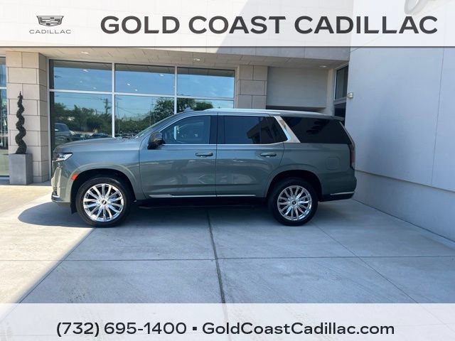 Used 2023 Cadillac Escalade Premium Luxury AWD/4WD image 2