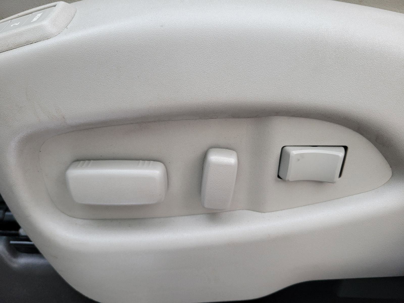 Used 2014 Cadillac SRX Luxury AWD/4WD image 10