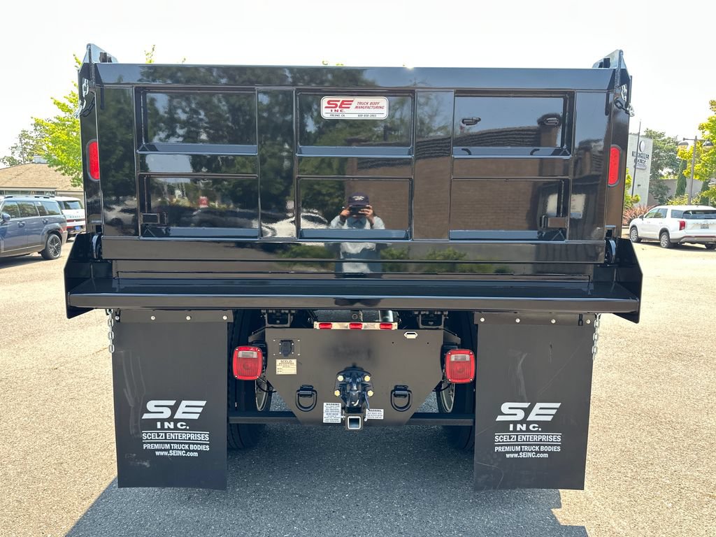New 2027 Ford F650 2WD Regular Cab Super Duty image 5