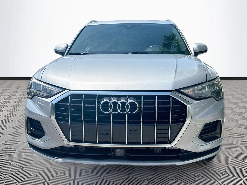 Used 2020 Audi Q3 2.0T Premium AWD/4WD image 2