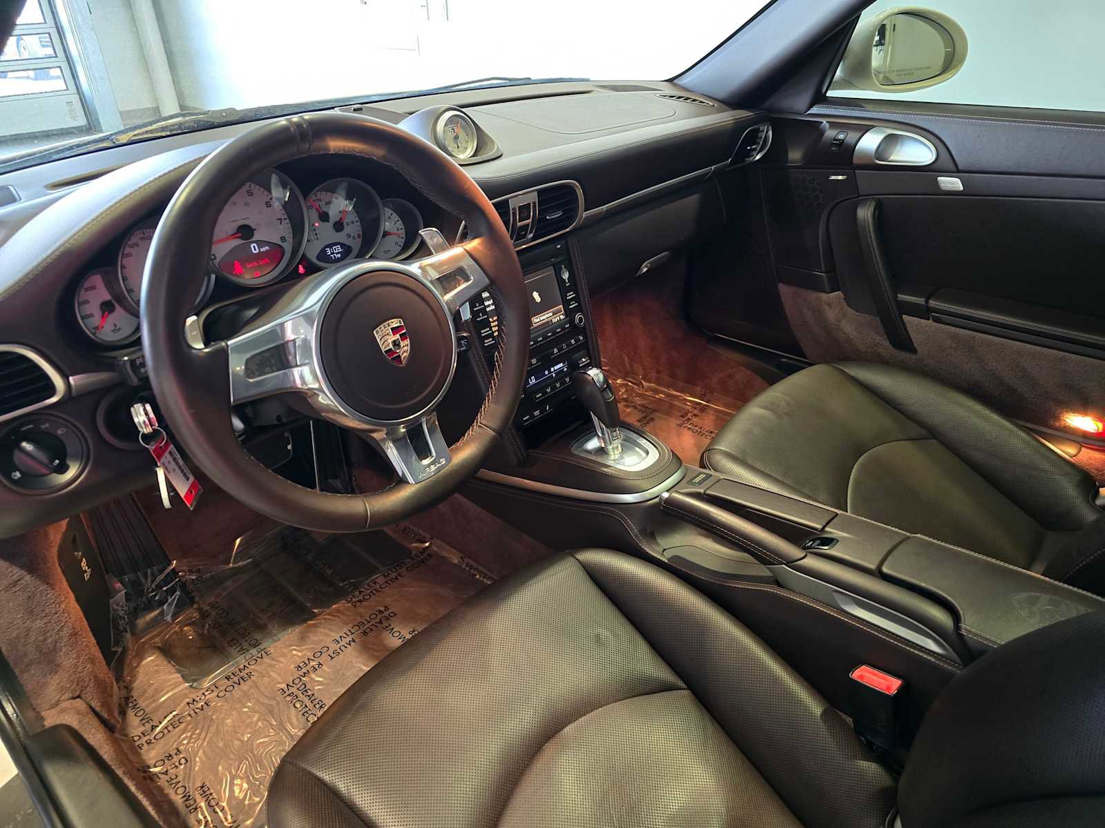 Used 2011 Porsche 911 Targa 4S AWD/4WD image 4
