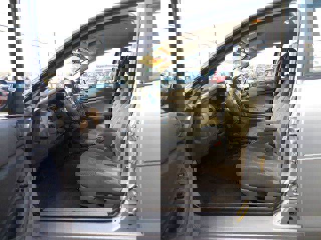 Used 2006 Chrysler Sebring LX image 6